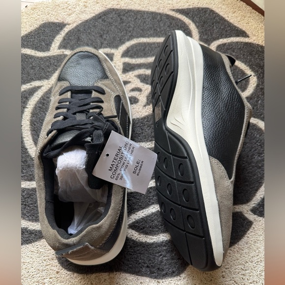 Men's Black and Gray Sneakers - Picture 4 of 5